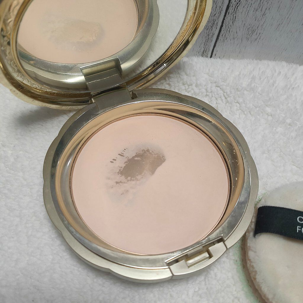 フェースアップパウダー2021/ミラノコレクション/プレストパウダーを使ったクチコミ(1枚目)