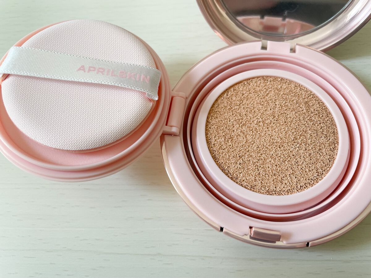 ハイパーカバーフィットクッション  グラファイト/APRILSKIN/クッションファンデーションを使ったクチコミ（2枚目）