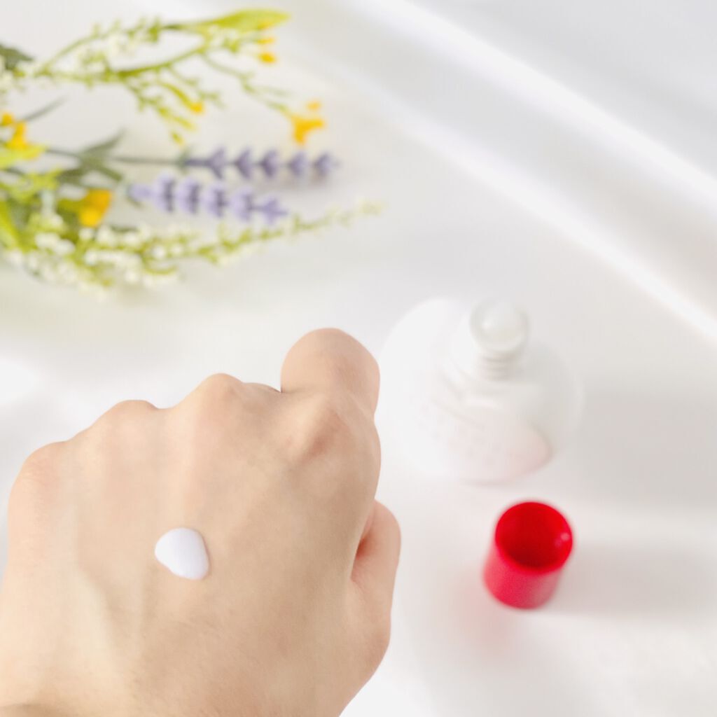 フラットスキンメーカー N/インテグレート/リキッドファンデーションを使ったクチコミ（2枚目）