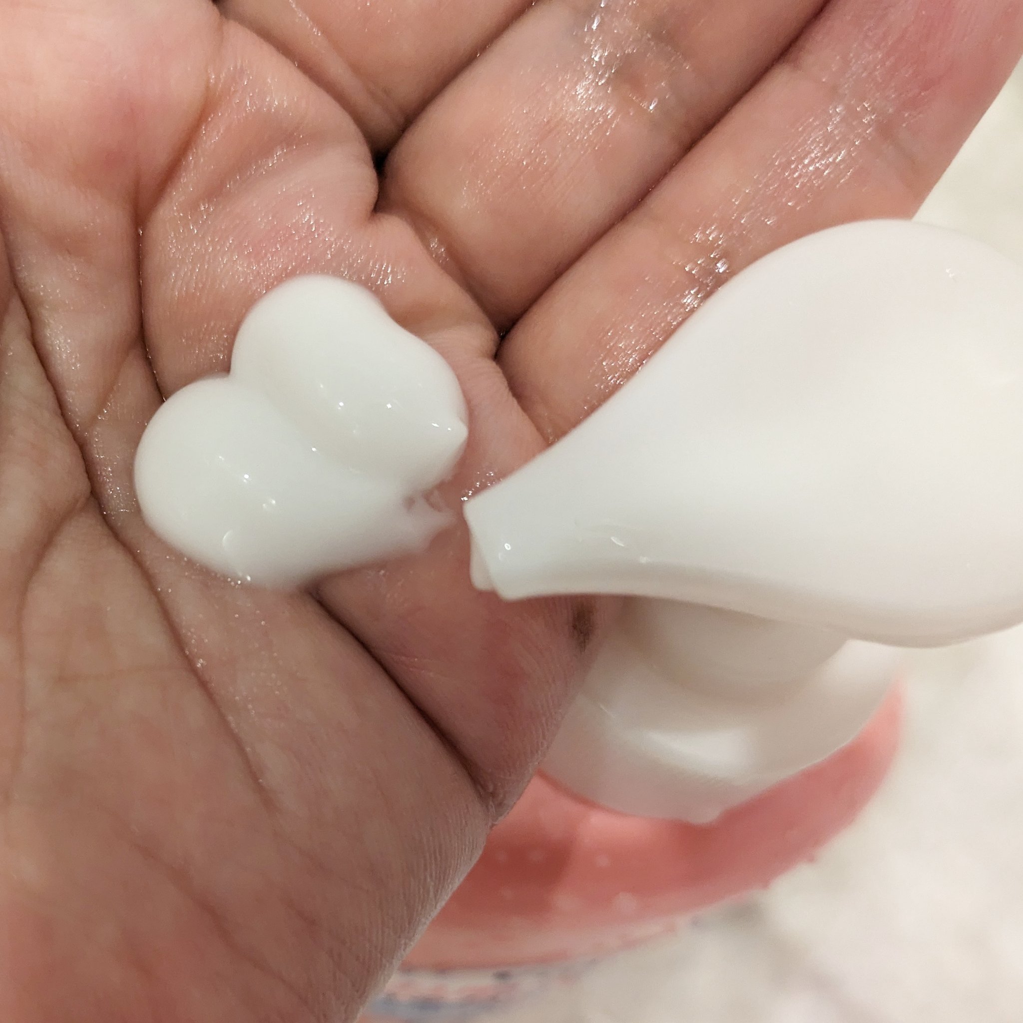 お風呂で使う うるおいミルク やさしいフローラルの香り/ビオレu/ボディミルクを使ったクチコミ（3枚目）