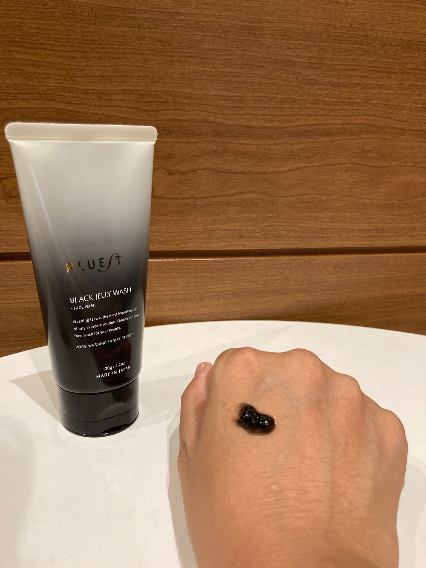 BLACK JELLY WASH(ブラックジェリーウォッシュ)/PLUEST/その他洗顔料を使ったクチコミ(2枚目)