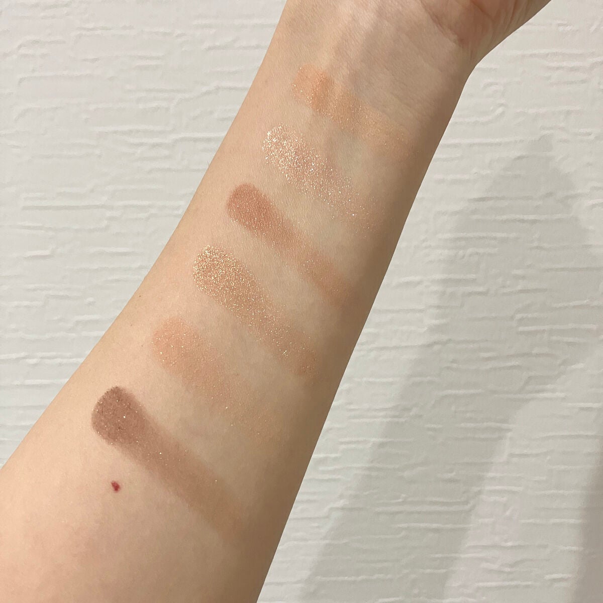 アイ ヴィーガン シアーパレット/AMUSE/アイシャドウパレットを使ったクチコミ(4枚目)