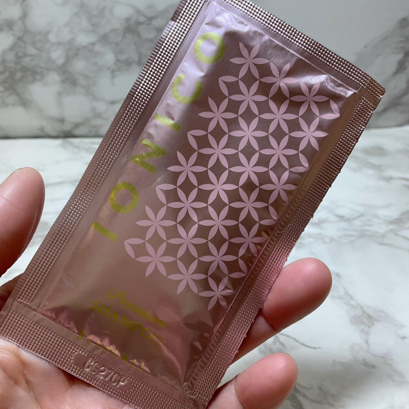 プレミアム ボンドメンテシャンプー/ボンドメンテトリートメント/IONICO/市販シャンプーを使ったクチコミ(2枚目)