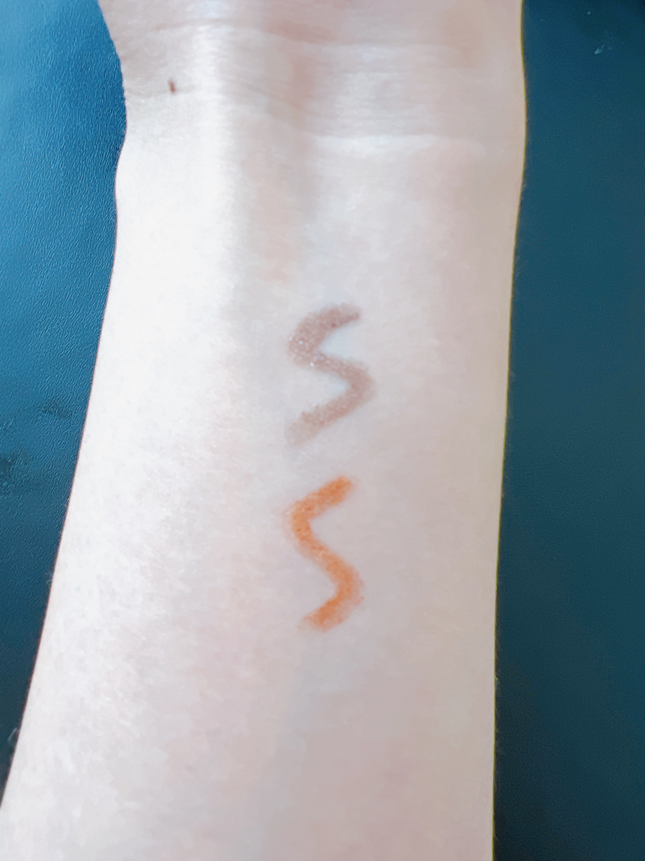 オペラ アイカラーペンシル 13 グレーベージュ（新色）/OPERA/ペンシルアイライナーを使ったクチコミ（2枚目）