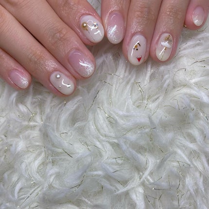 kanna on LIPS 「・・・ほわほわきらきらで可愛いホワイトクリスマスネイル🎄🤍🫧...」(4枚目)