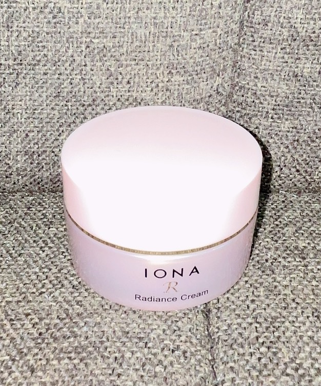イオナR ラディアンス クリーム/イオナR (イオナアール)/フェイスクリームを使ったクチコミ（2枚目）
