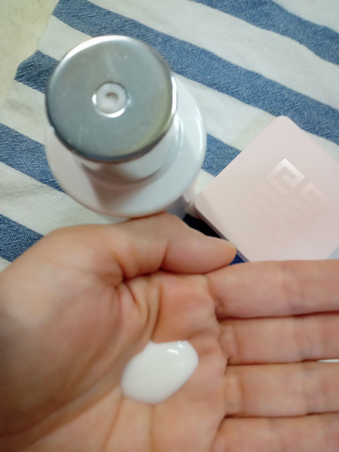 ランテルディ ボディミルク/GIVENCHY/ボディミルクを使ったクチコミ(4枚目)