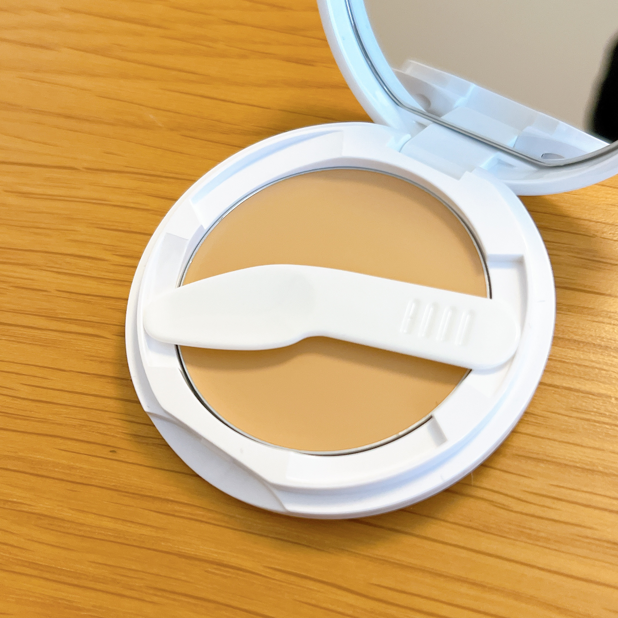 マーシュフィールド SC クリームファンデS/マーシュ・フィールド/クリーム・エマルジョンファンデーションを使ったクチコミ（2枚目）