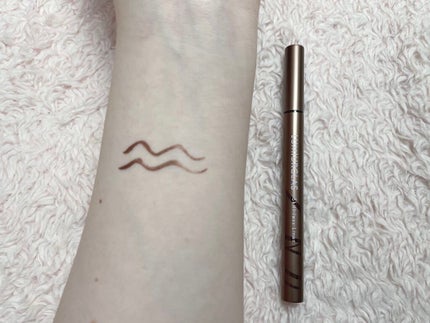 スキルレスライナー/LUMIURGLAS/リキッドアイライナーを使ったクチコミ(3枚目)