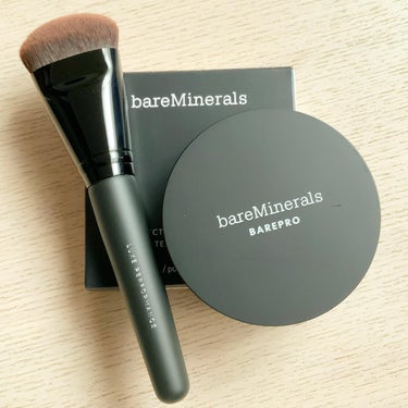 ベアプロ 16HR パウダー ファンデーション/bareMinerals/パウダーファンデーションを使ったクチコミ（1枚目）