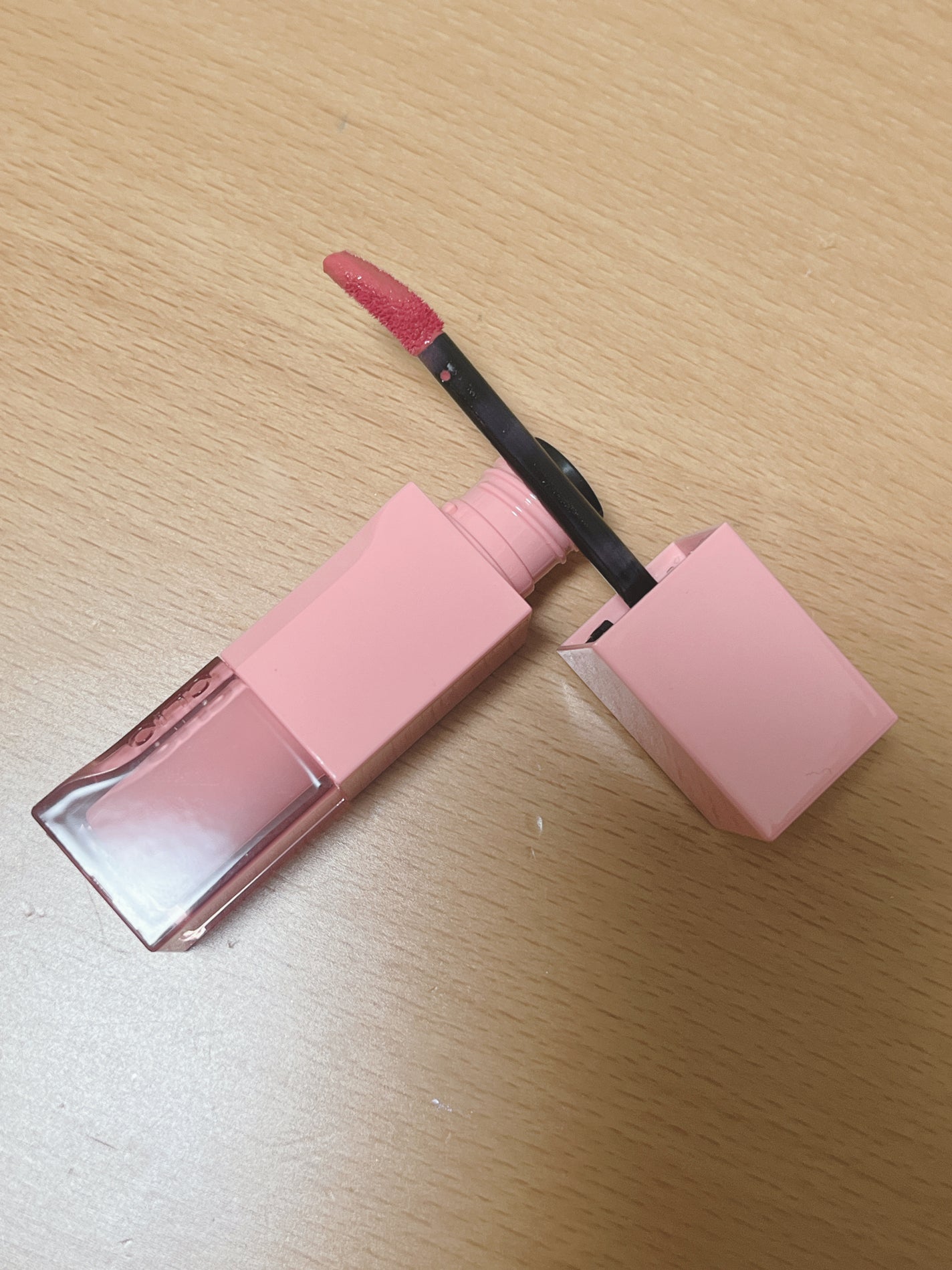 デューイ シロップ ティント/CLIO/口紅を使ったクチコミ(2枚目)