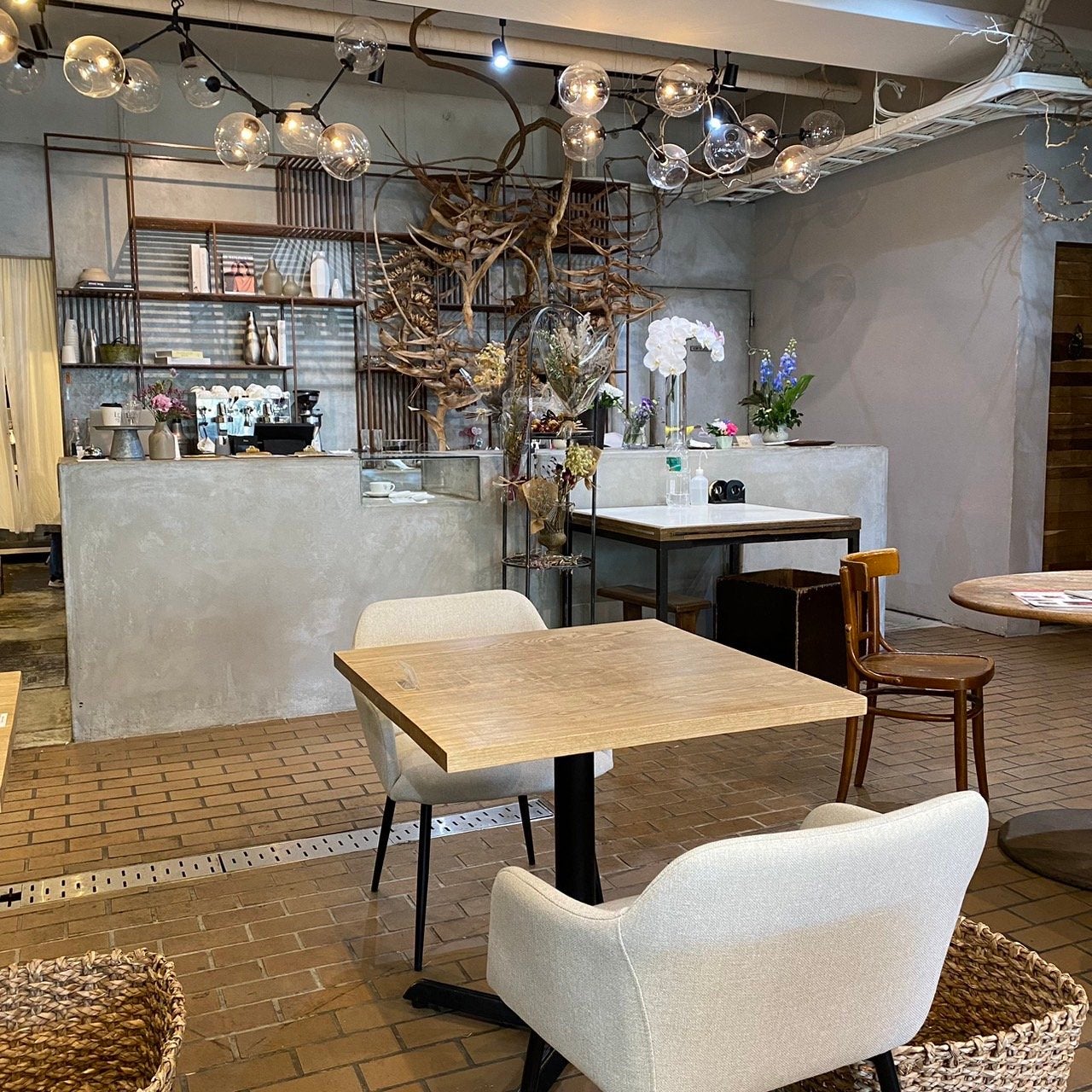 ラ プードル オートニュアンス/Elégance/プレストパウダーを使ったクチコミ(4枚目)