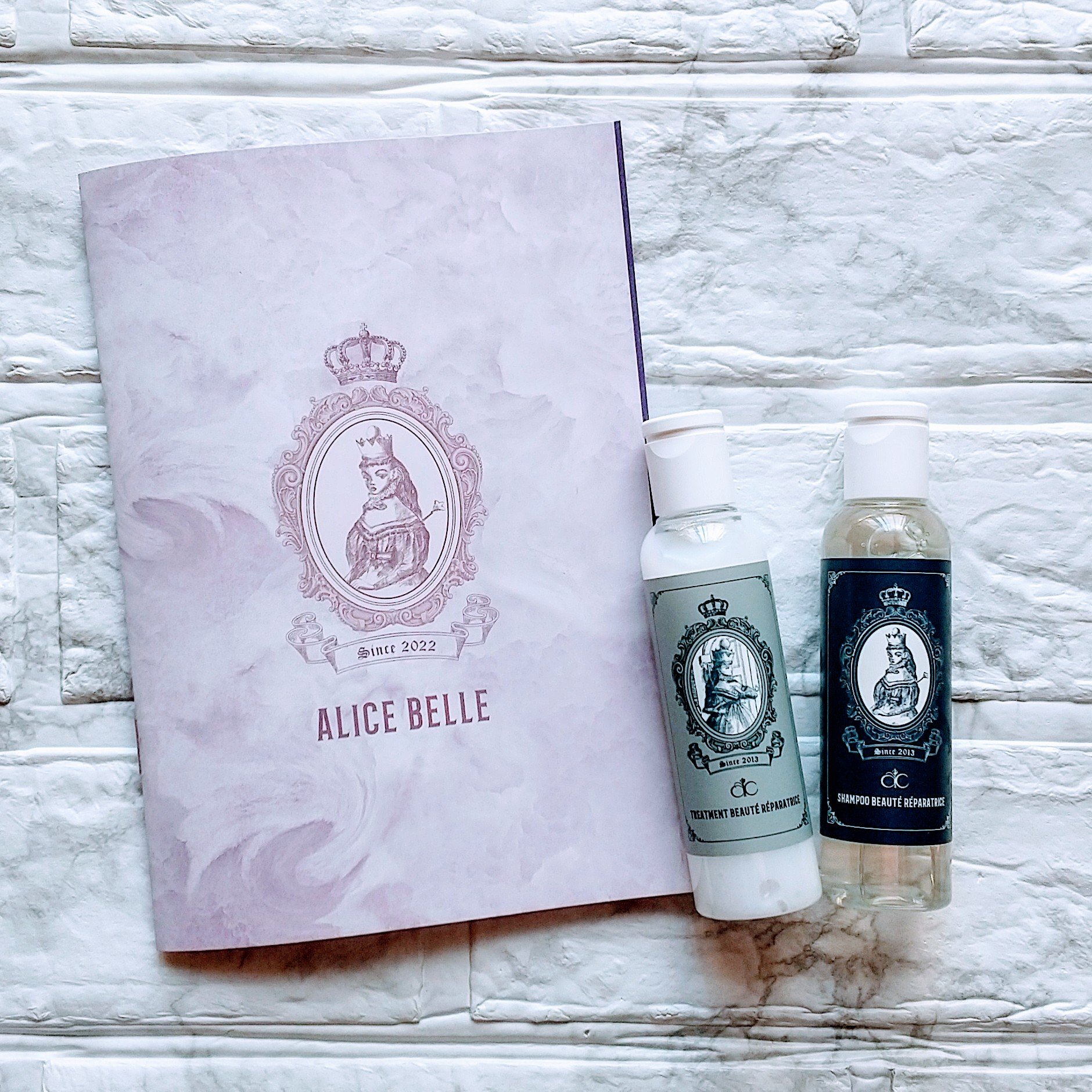 ALICE BELLE 鏡の国のアリス