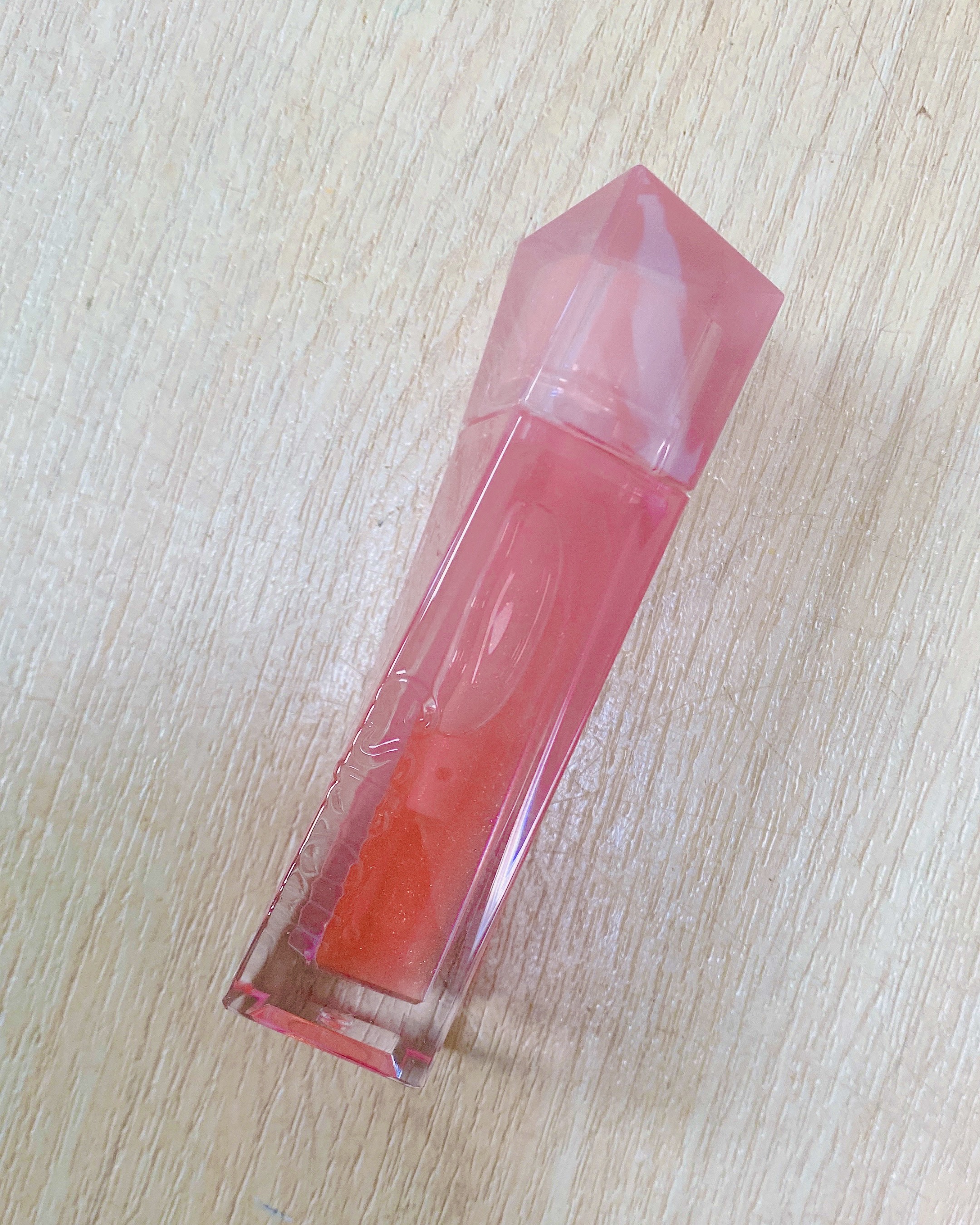 エスポア クチュールリップグロス ロージービーム(Rosy BB Edition)/espoir/リップグロスを使ったクチコミ（1枚目）