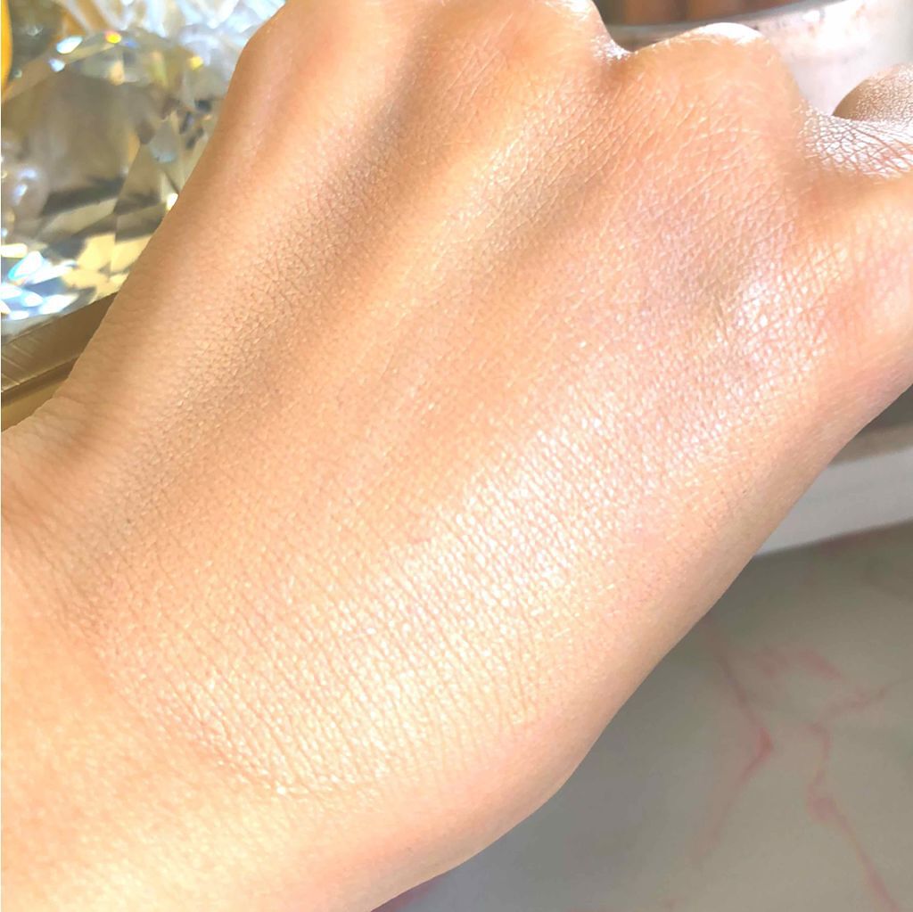 イルミネイティング ビューティ バーム/ANNA SUI/化粧下地を使ったクチコミ(3枚目)