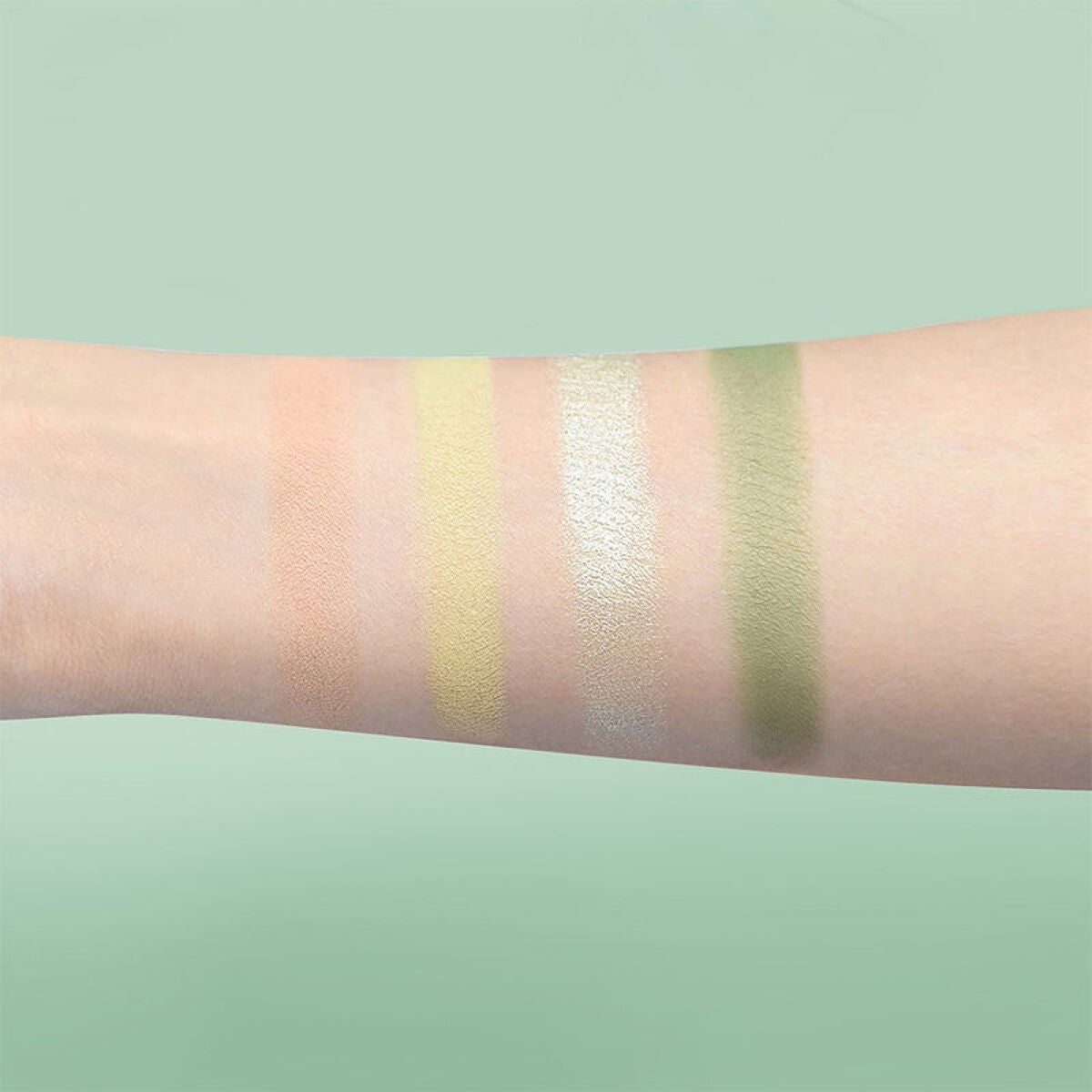 ZEESEAデザートコレクション4カラーアイシャドウパレット #03抹茶マカロン