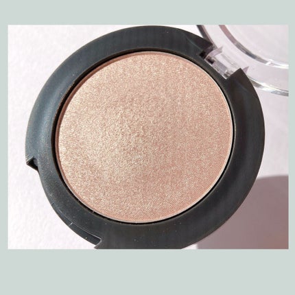 オーロラシマー ハイライター/innisfree/パウダーハイライトを使ったクチコミ(2枚目)