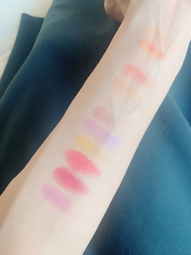 ColourPop カラーポップ×セーラームーンのクチコミ「ColourPopのセーラームーンコラボ
カラーポップ×セーラームーン

お友達からプレゼント.....」（2枚目）