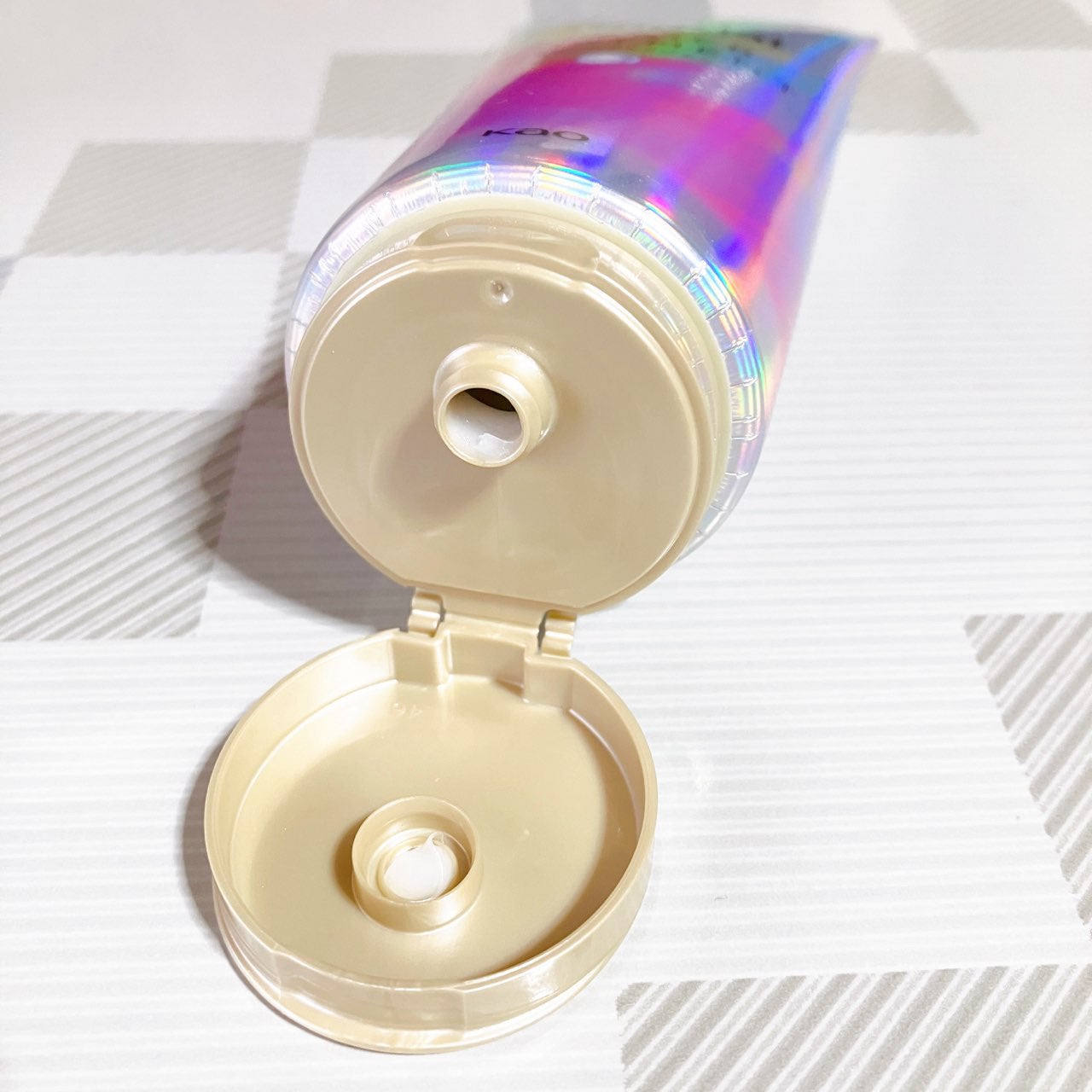 エッセンシャル プレミアム バリアトリートメント/エッセンシャル/洗い流すヘアトリートメントを使ったクチコミ(4枚目)