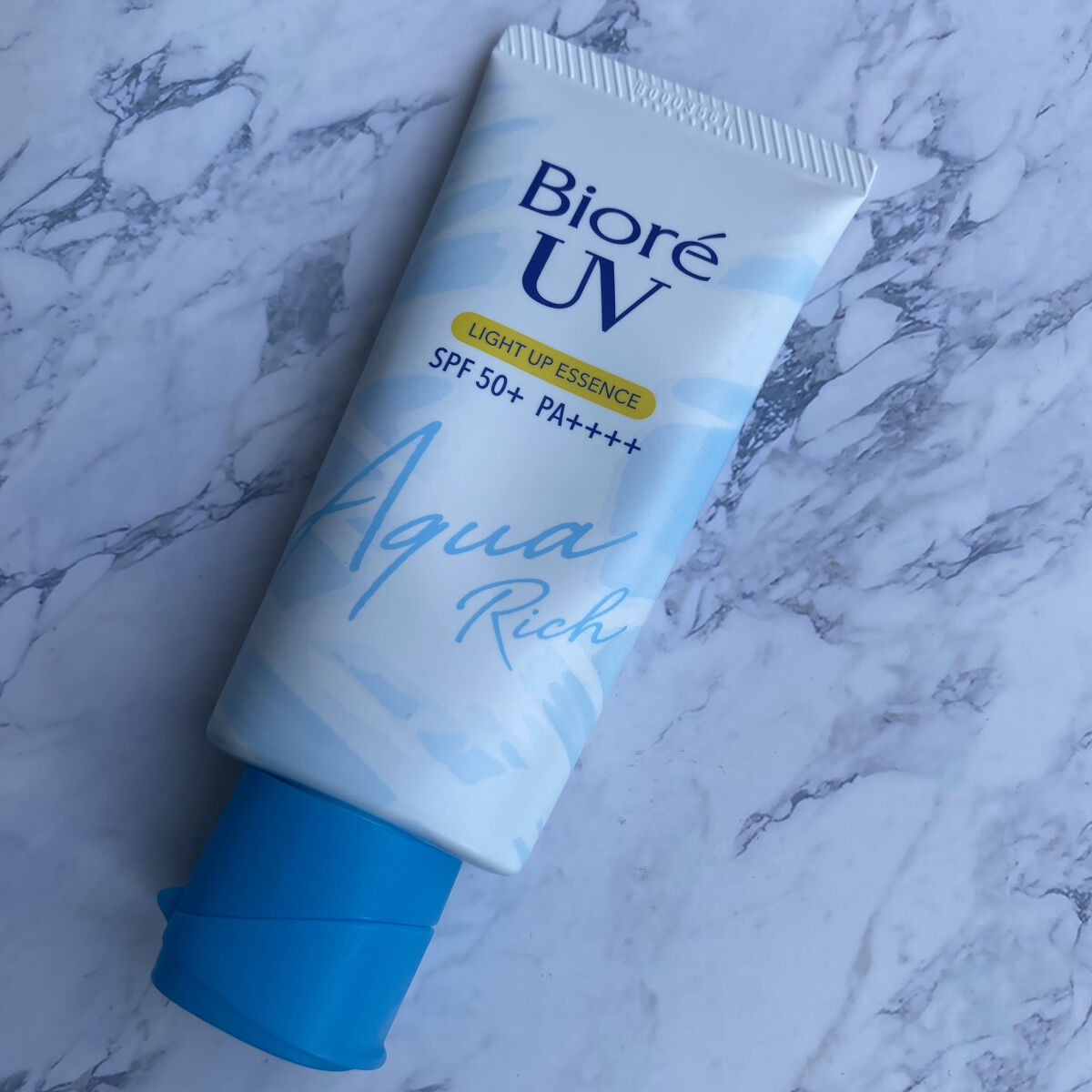 ビオレUV アクアリッチ ライトアップエッセンス/ビオレ/日焼け止めクリームを使ったクチコミ（1枚目）