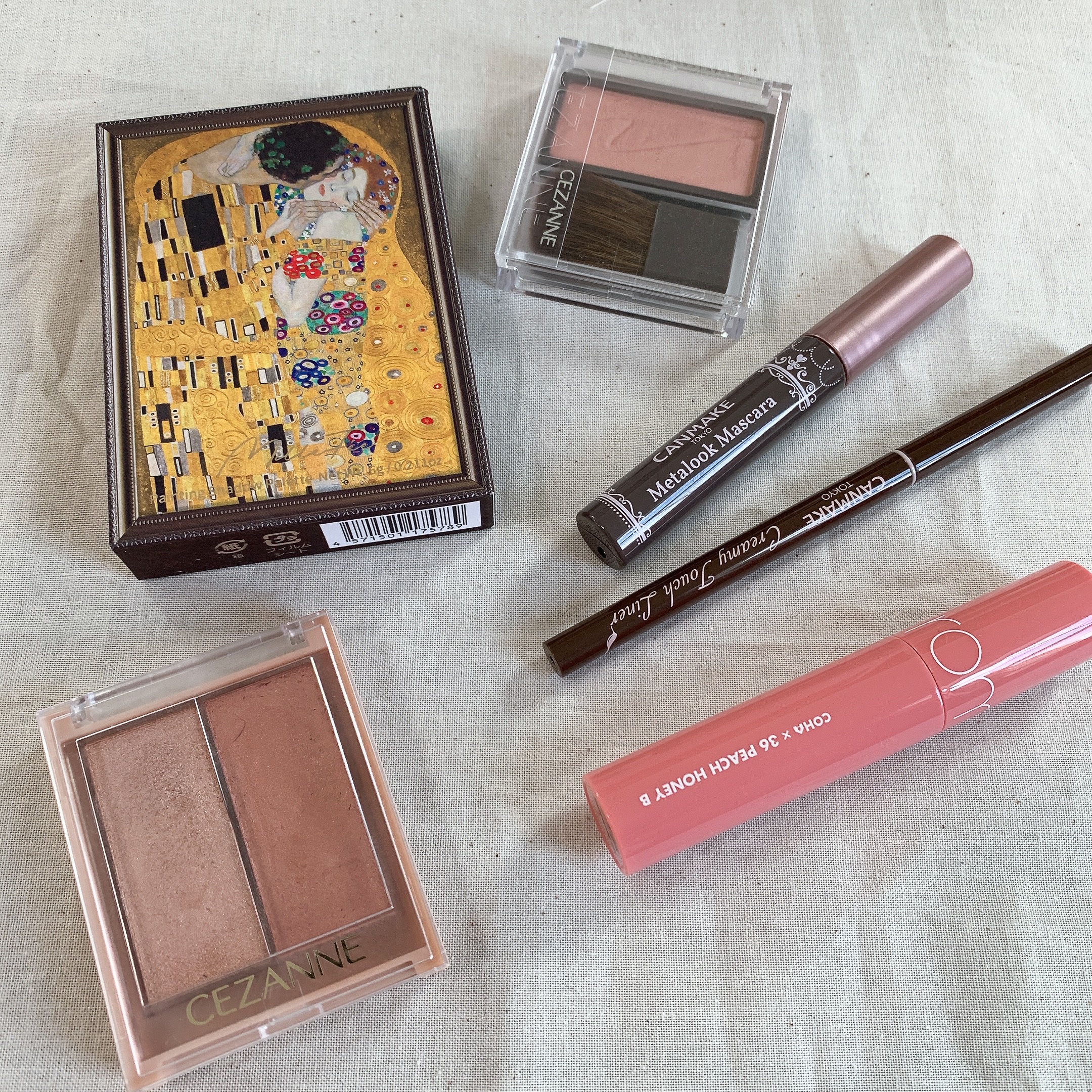 クリーミータッチライナー/キャンメイク/ジェルアイライナーを使ったクチコミ（1枚目）