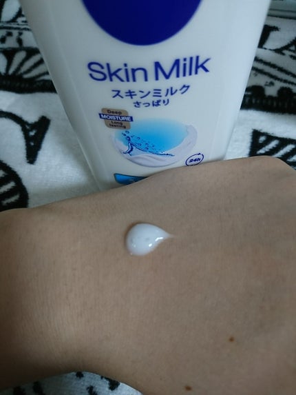 リフレッシュプラス ホワイトニング ボディミルク/ニベア/ボディミルクを使ったクチコミ(2枚目)