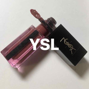 #YSL 
ルージュピュールクチュールヴェルニウォーターステイン617

大好きなリップ！！

つけ心地が軽くてすっと馴染んでくれるしティント効果もあって最高◎(ご飯食べた後は落ちちゃうけど...)

