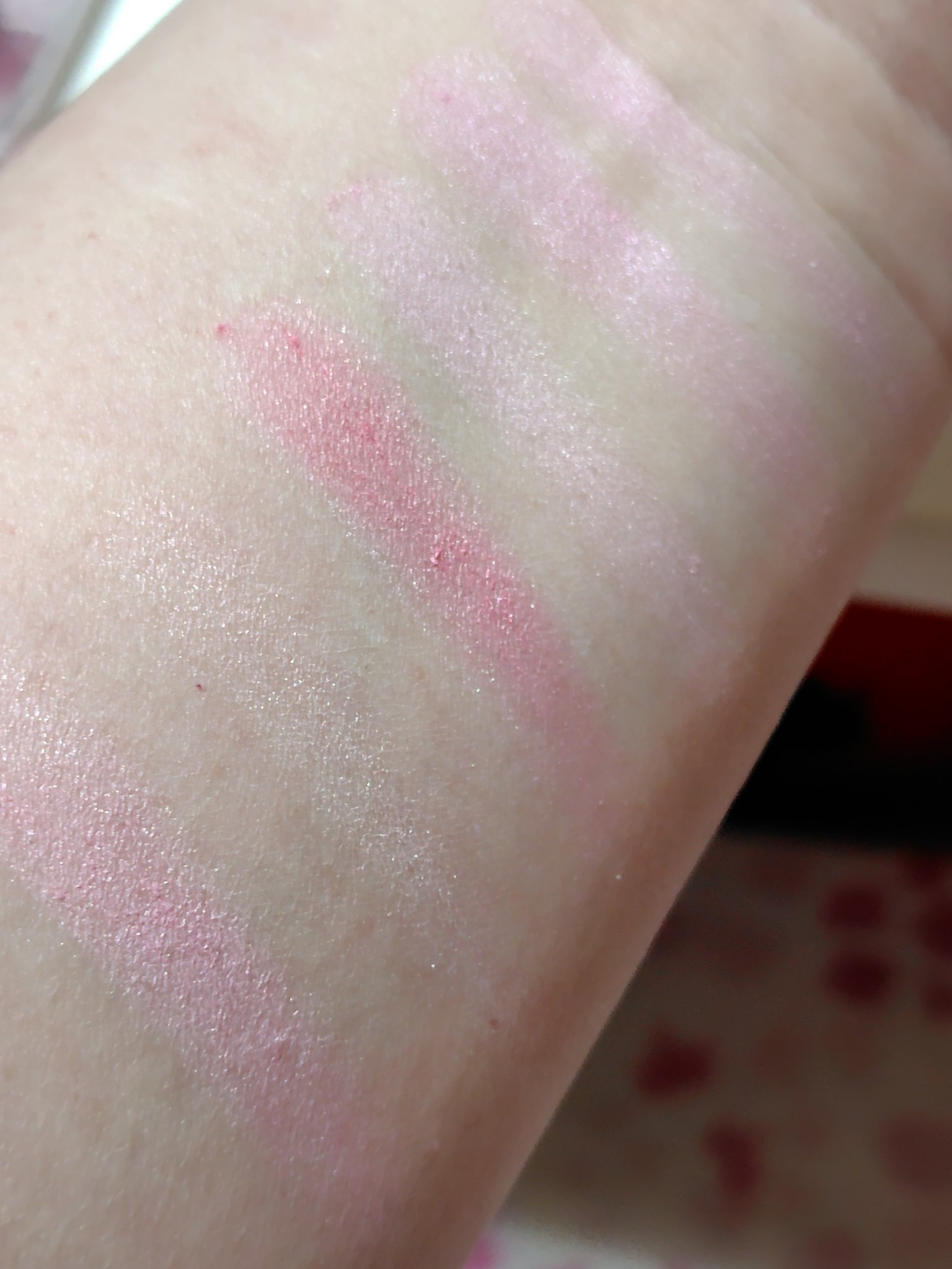 グロウフルールチークス 17  いちごミルクフルール/キャンメイク/パウダーチークを使ったクチコミ（3枚目）