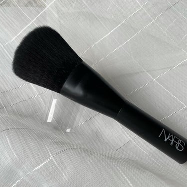 ライトリフレクティングセッティングパウダー　プレスト　N/NARS/プレストパウダーを使ったクチコミ（4枚目）