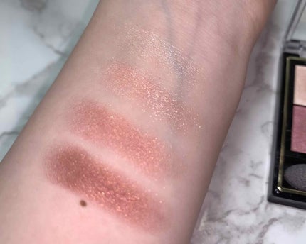 リアルクローズシャドウ/excel/アイシャドウパレットを使ったクチコミ(2枚目)