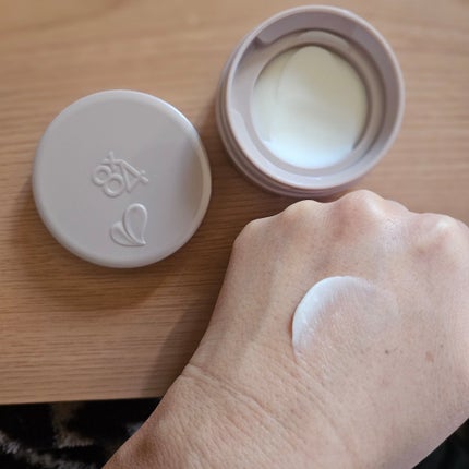 8x4 デオドラントパテ【医薬部外品】/8x4/デオドラント・制汗剤を使ったクチコミ(4枚目)