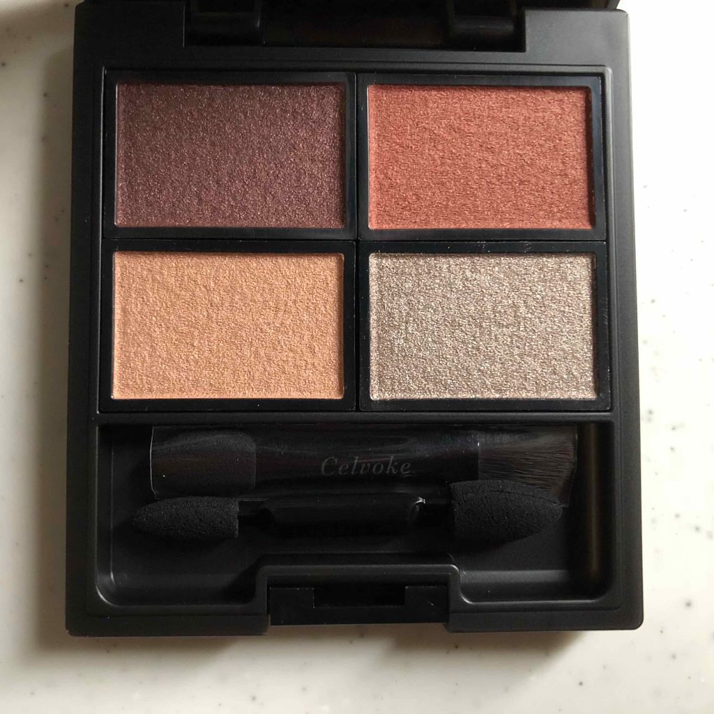 Celvoke ヴォランタリーベイシス アイパレットのクチコミ「昨日は年に一度の大決算
朝から1日中数字とにらめっこして
ました億単位のお金が動く動く😇
とり.....」（2枚目）