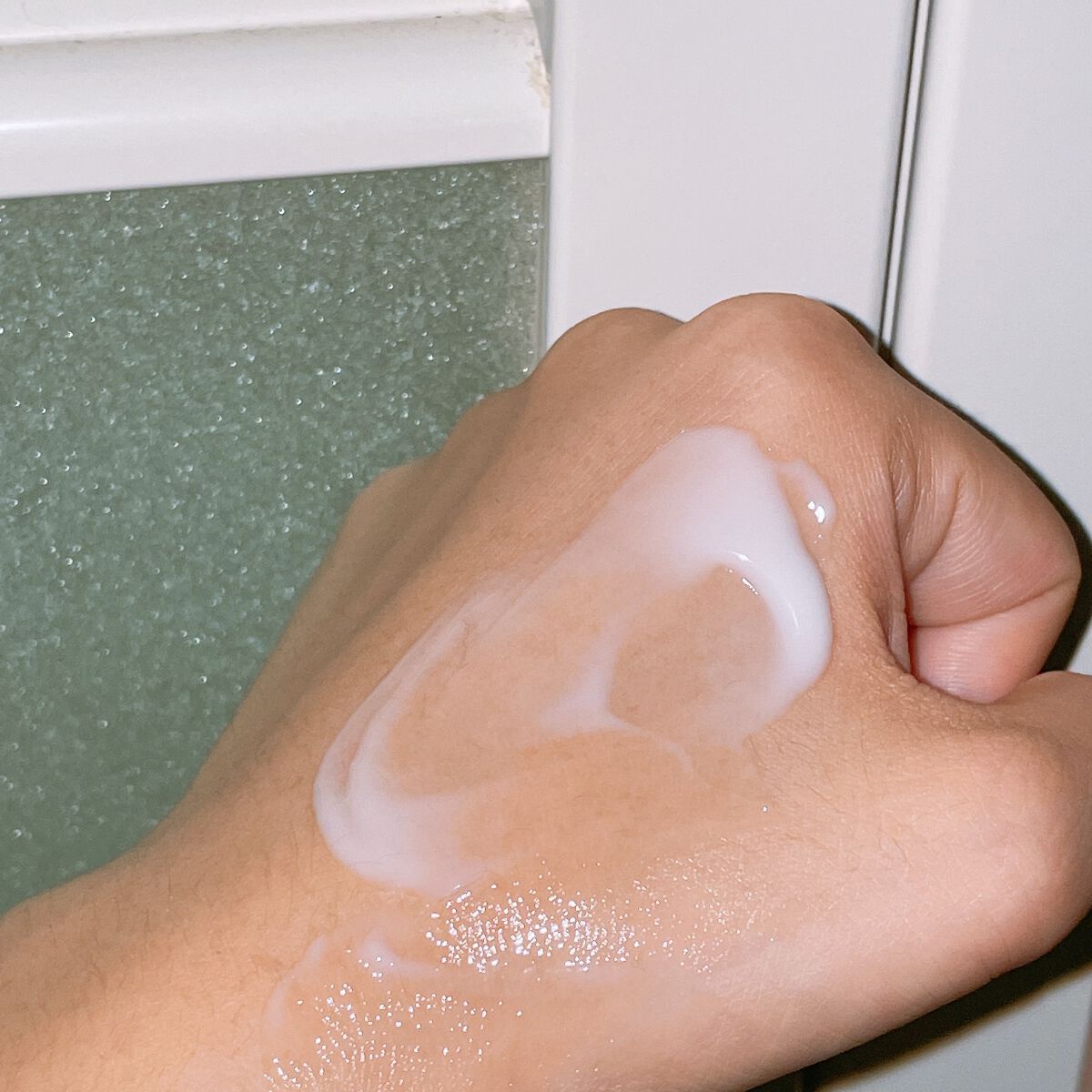 オーガニックフレグランスホワイトクリーム/MAPUTI/デリケートゾーンケアを使ったクチコミ（2枚目）