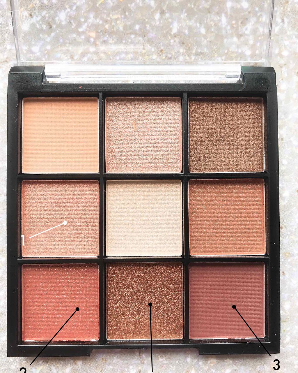 UR GLAM　BLOOMING EYE COLOR PALETTE/U R GLAM/アイシャドウパレットを使ったクチコミ（2枚目）