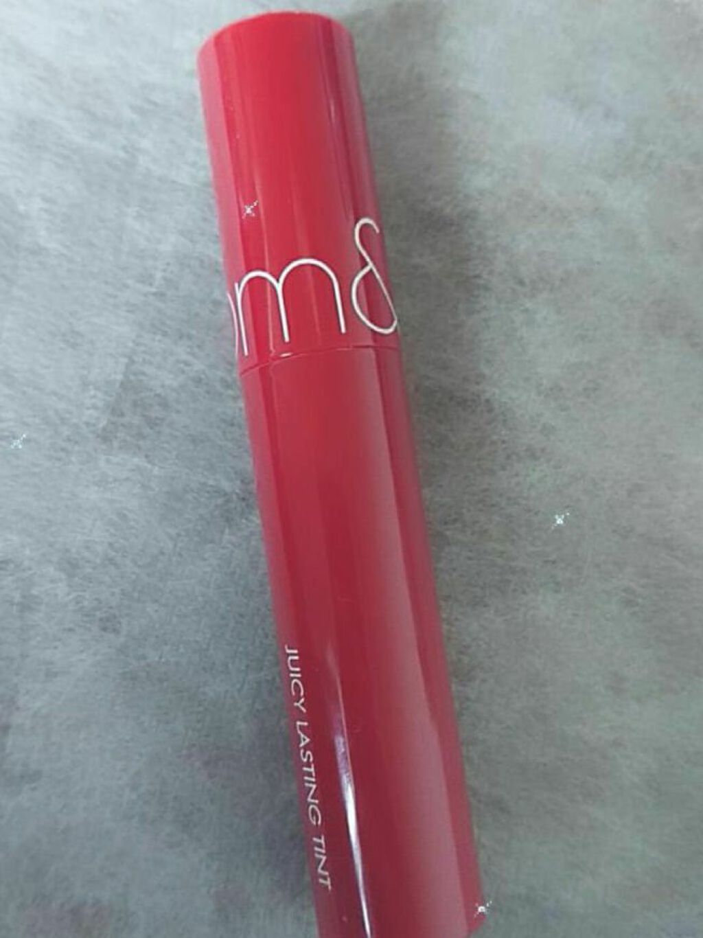 ジューシーラスティングティント/rom&nd/リップティントを使ったクチコミ（1枚目）