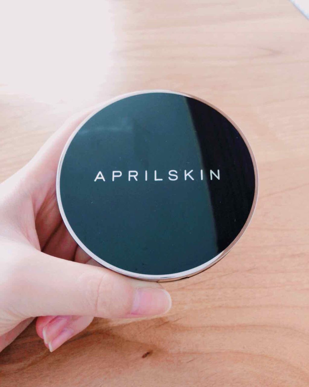 エイプリルスキン パーフェクトマジックカバーフィットクッション/APRILSKIN/クッションファンデーションを使ったクチコミ（1枚目）