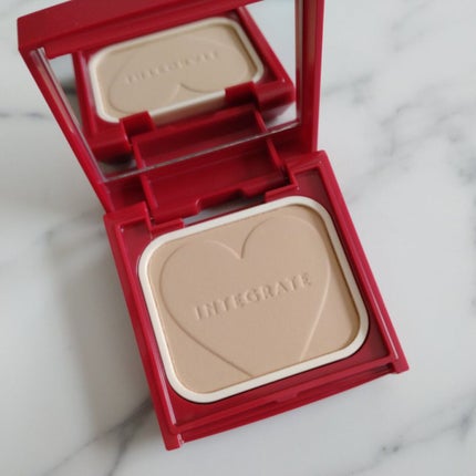 プロフィニッシュファンデーション/インテグレート/パウダーファンデーションを使ったクチコミ(2枚目)