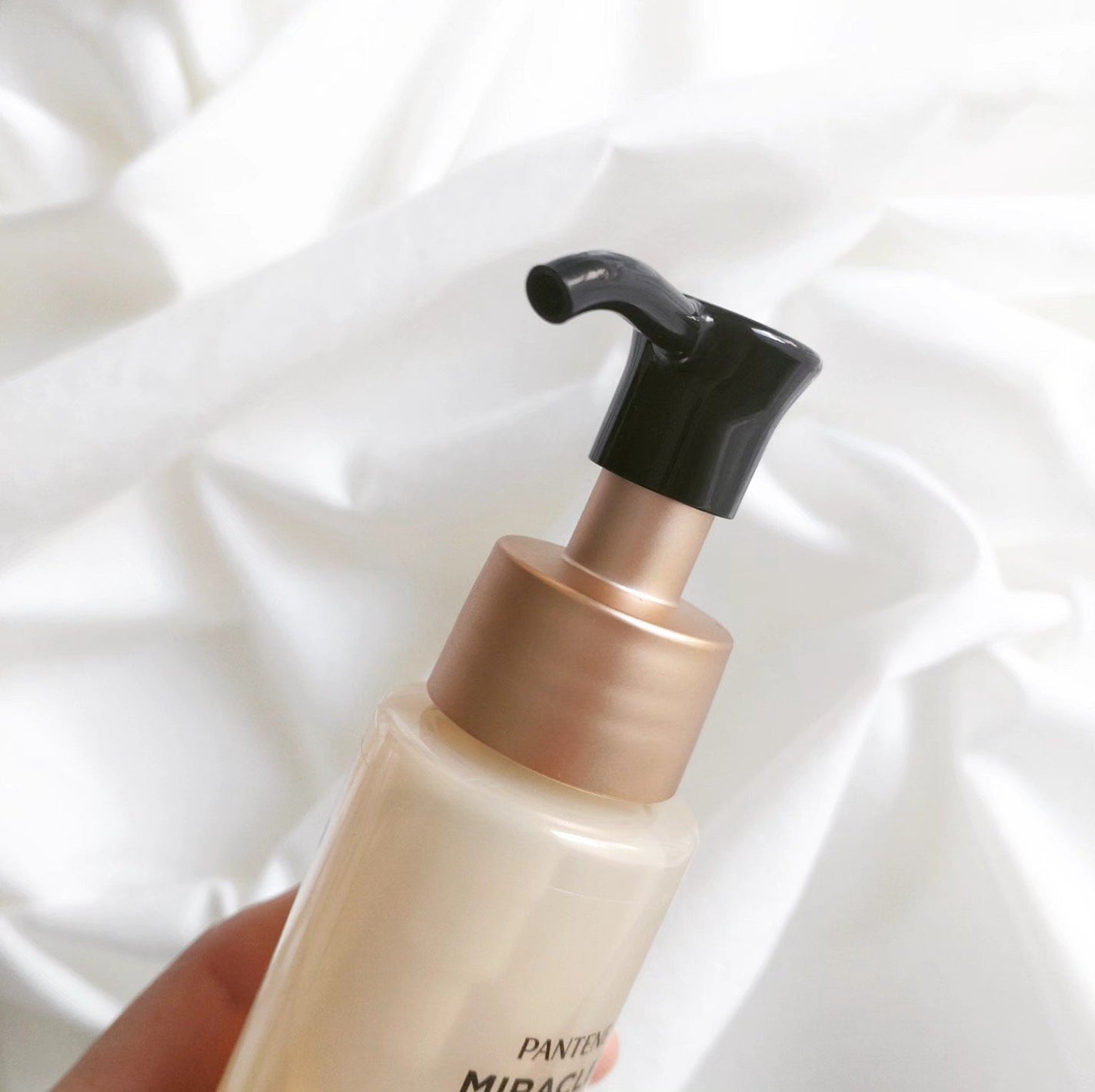 ヒートプロテクション ヘアオイル(洗い流さないトリートメント)/パンテーン/アウトバストリートメントを使ったクチコミ(2枚目)