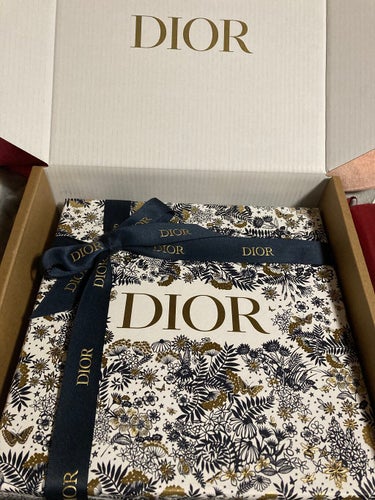 ルージュ ディオール 〈アトリエ オブ ドリームズ〉 873 スパークリング ピオニー メタリック/Dior/口紅を使ったクチコミ（1枚目）