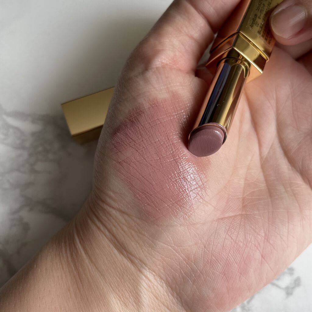 コンスピキュアスクリーミーリップス/Amplitude/口紅を使ったクチコミ（3枚目）