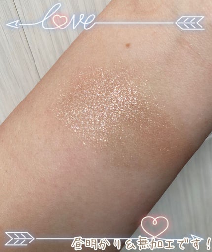 プリズム パウダーアイカラー/リンメル ロンドン/単色アイシャドウを使ったクチコミ(3枚目)