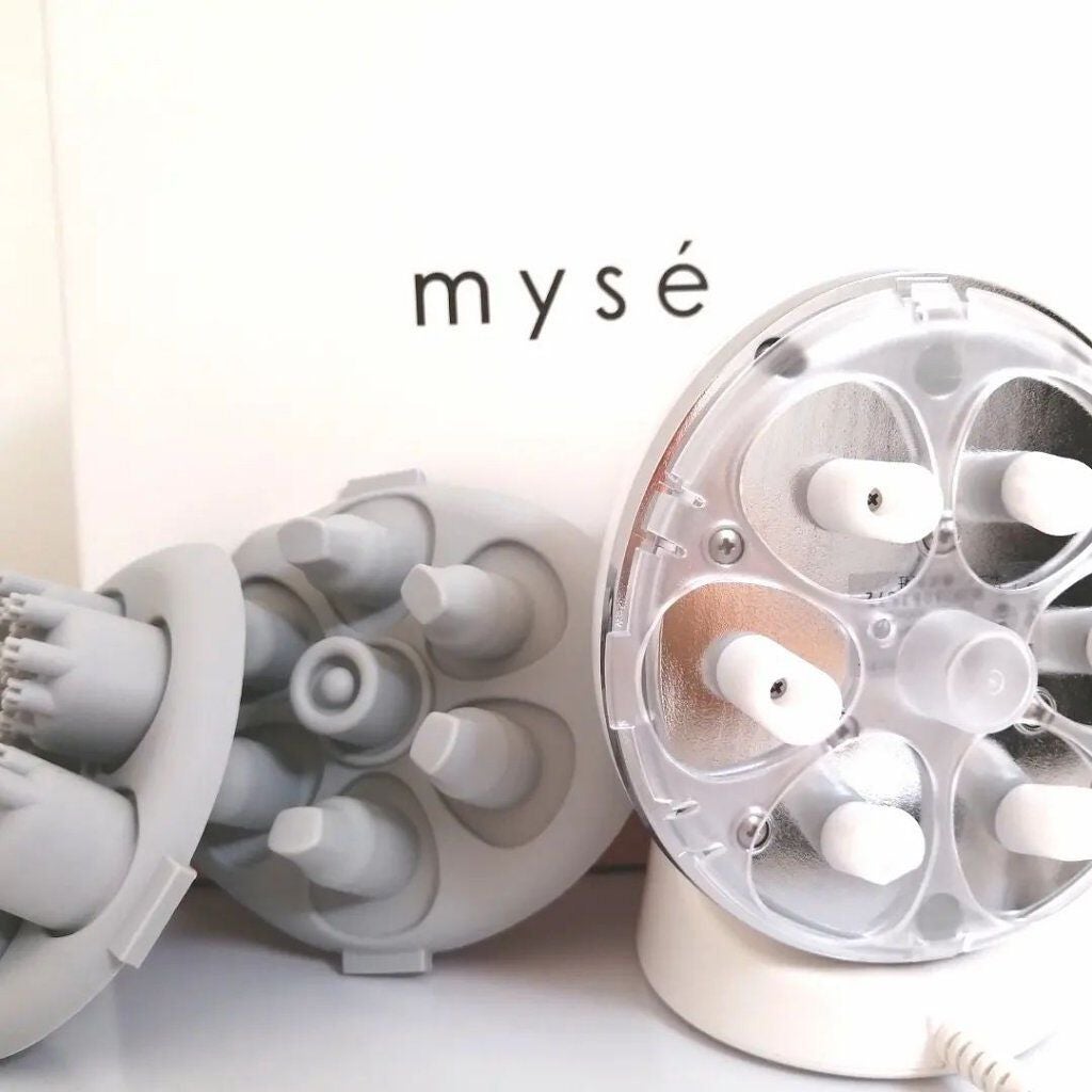 lili on LIPS 「ヤーマン『ミーゼヘッドスパリフト』家庭用美容器・マッサージ機で..」(2枚目)