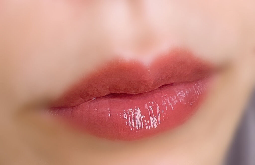 コンフォート リップオイル インテンス/CLARINS/リップグロスを使ったクチコミ（2枚目）