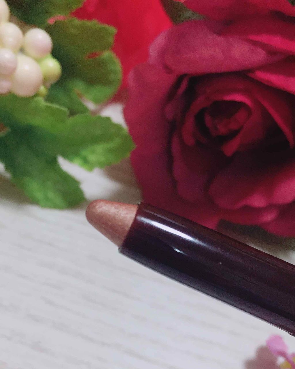 coralic stick eye shadow/heimish/スティックアイシャドウを使ったクチコミ（3枚目）