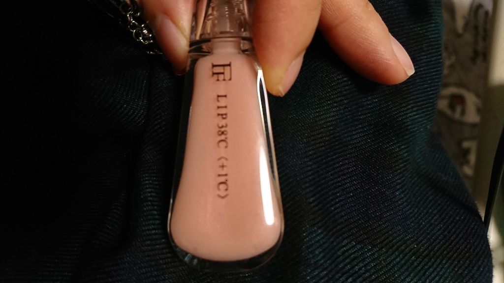 38°C / 99°F リップトリートメント (リップ美容液)/UZU BY FLOWFUSHI/リップケアを使ったクチコミ（2枚目）