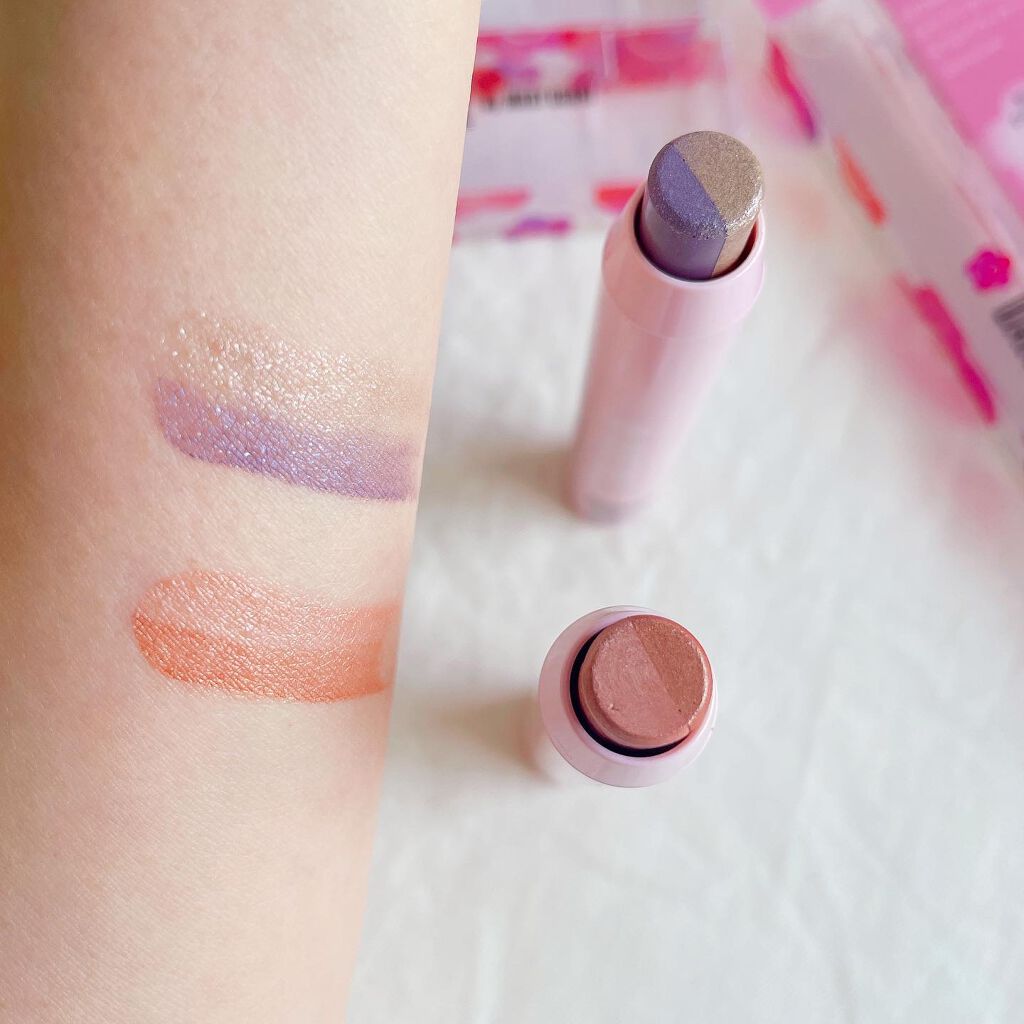 デュアル カラー スティック/DAISY DOLL by MARY QUANT/スティックアイシャドウを使ったクチコミ（3枚目）