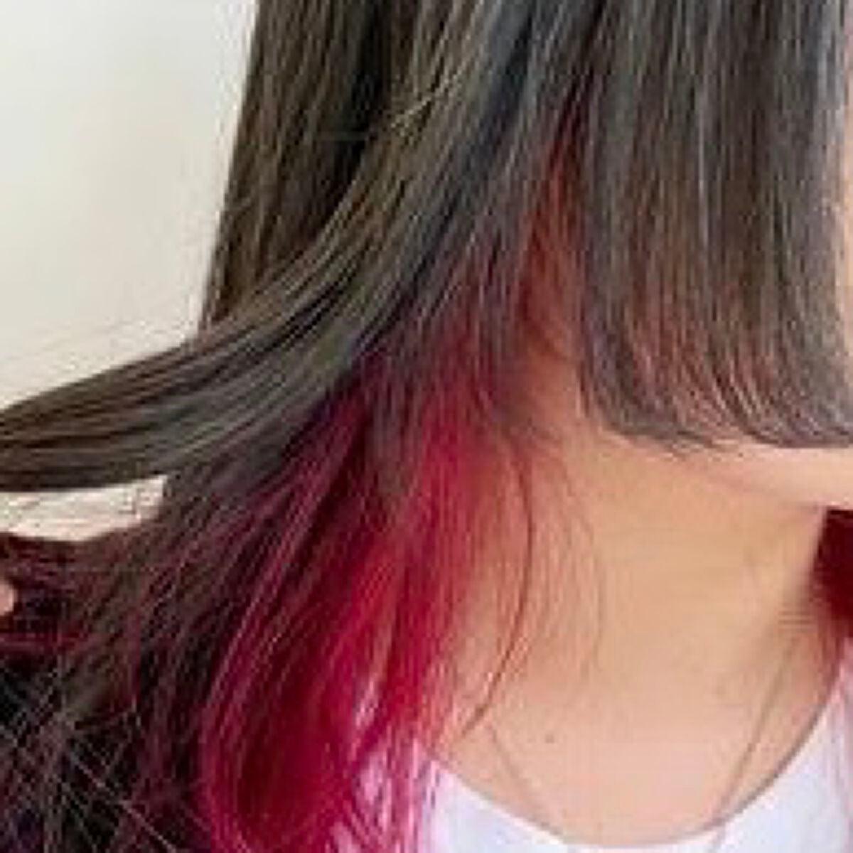 すみれ on LIPS 「▫️雑談こんばんは🌙*゚すみれです🌼*・今やりたいヘアカラー黒..」(1枚目)