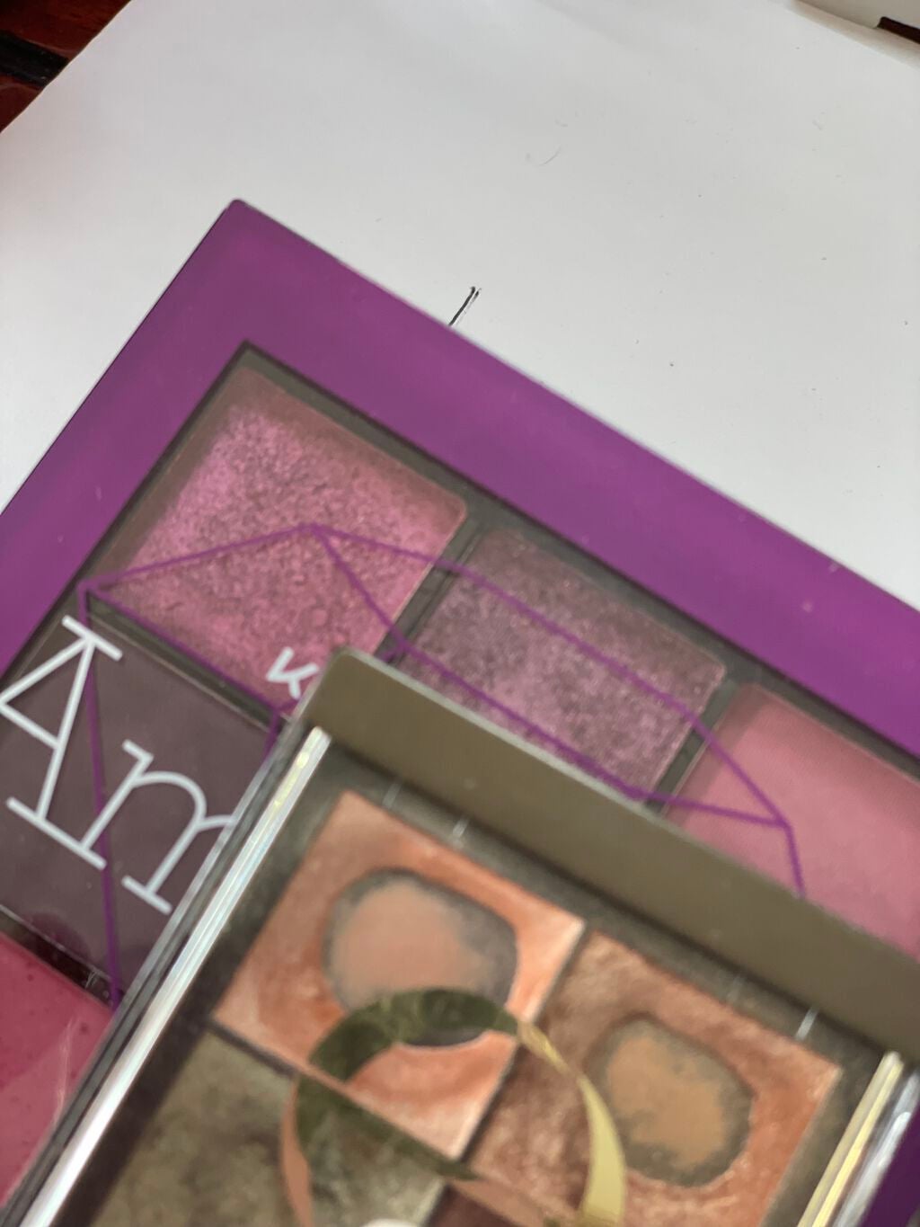 リアルクローズシャドウ/excel/アイシャドウパレットを使ったクチコミ(2枚目)