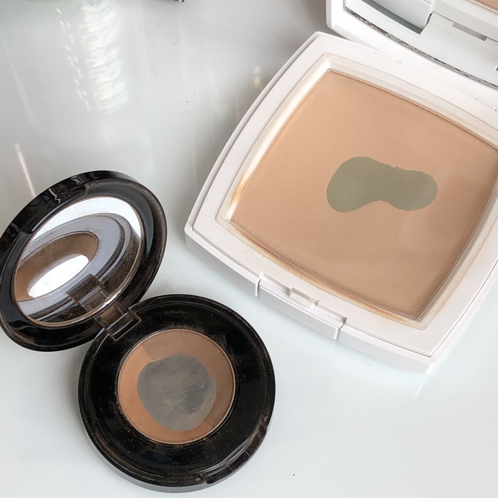 ル ブラン コンパクト ラディアンス/CHANEL/パウダーファンデーションを使ったクチコミ（2枚目）