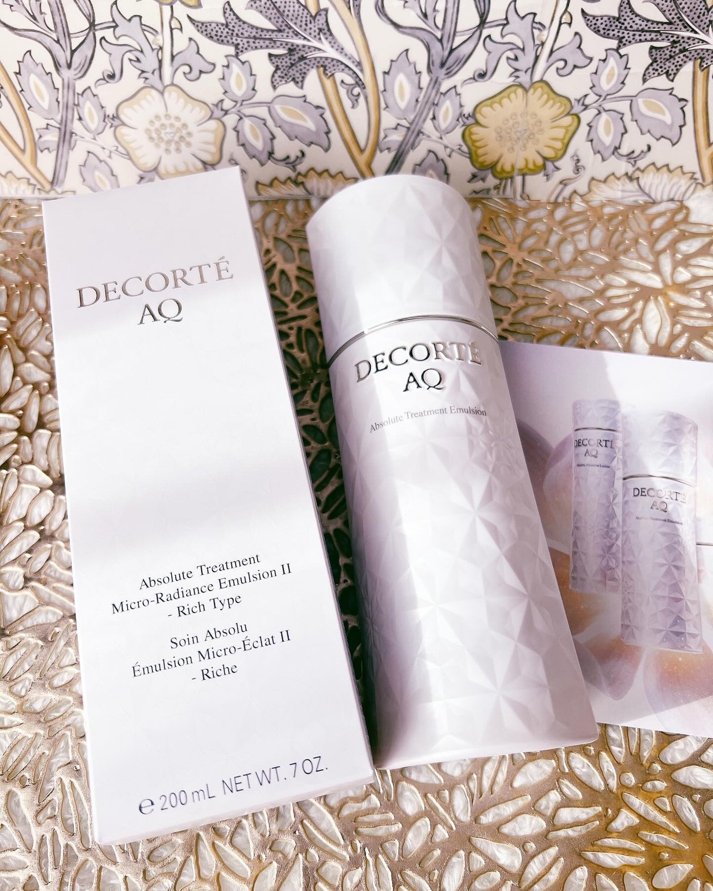 AQ アブソリュート エマルジョン マイクロラディアンス Ⅱ/DECORTÉ/乳液を使ったクチコミ(1枚目)